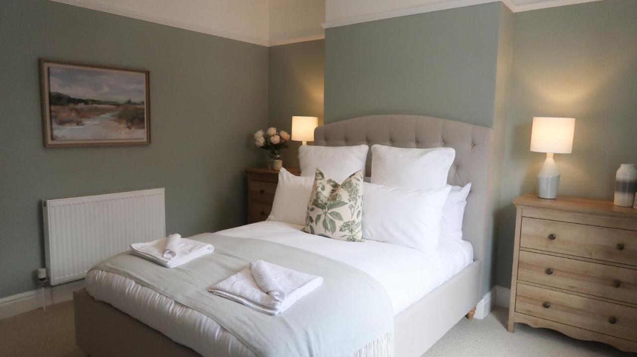 Luxury Living Outside The City Walls - Sleeps Six! Chester Exterior foto