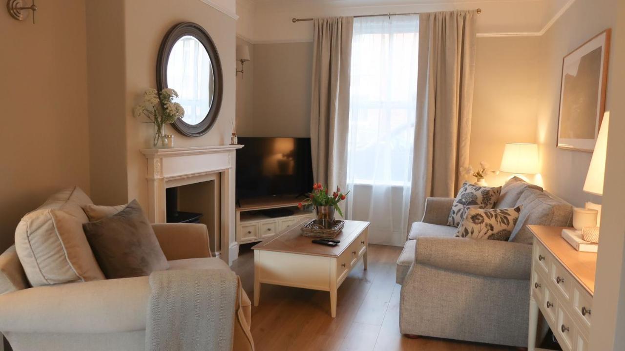 Luxury Living Outside The City Walls - Sleeps Six! Chester Exterior foto